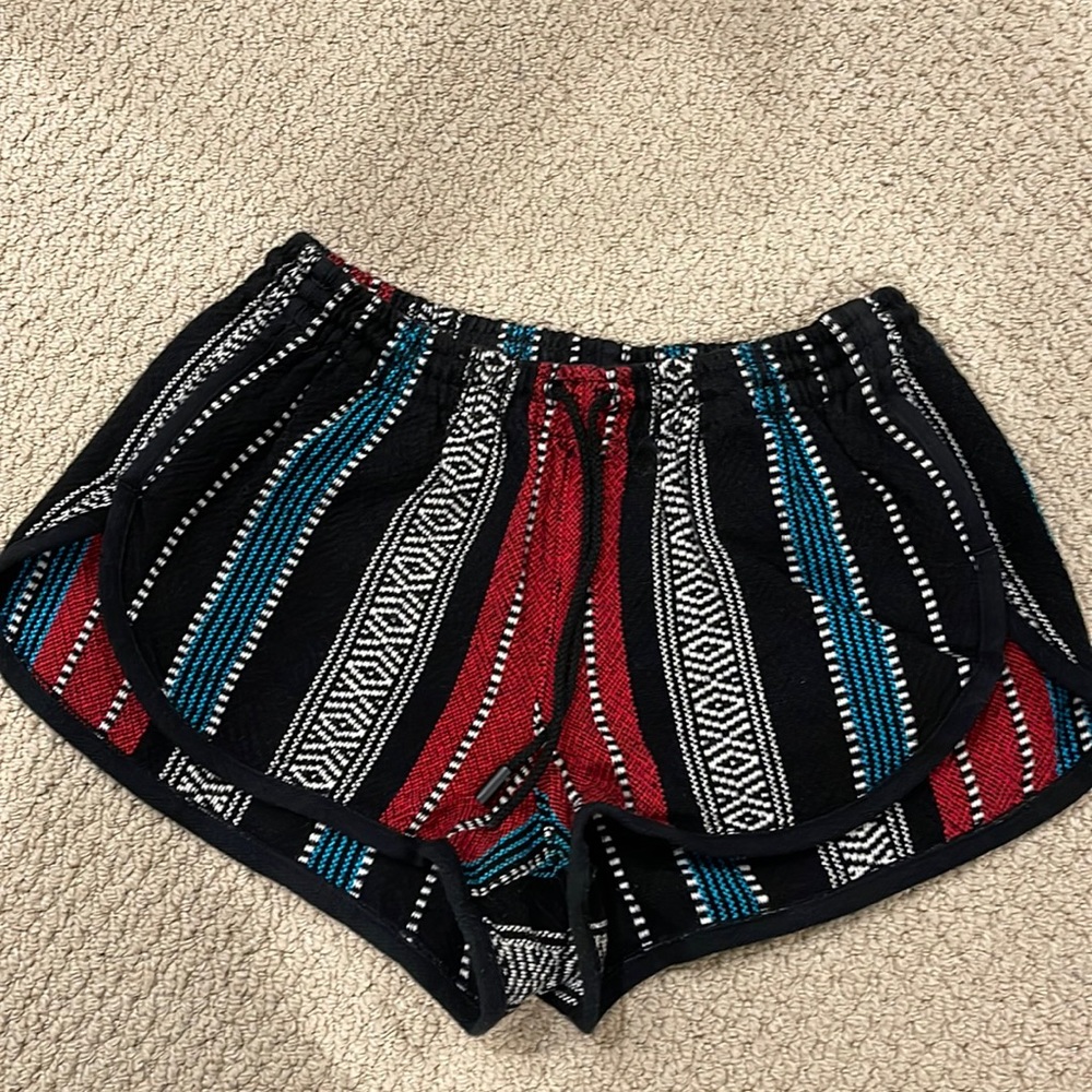 Rag and bone short in size small